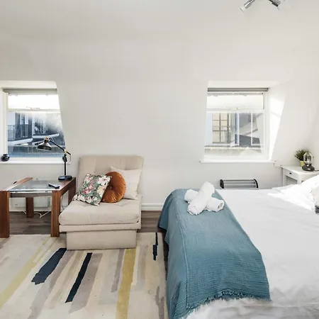 Bright Fitzrovia Studio London Exterior photo