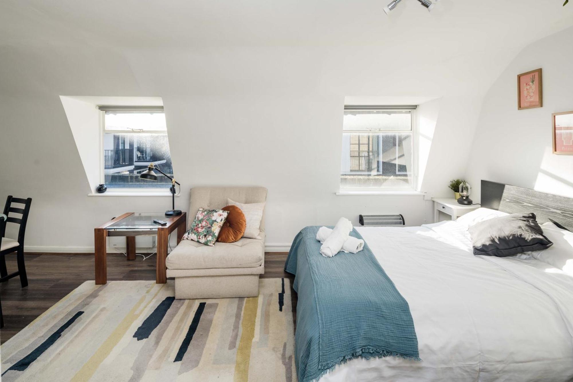 Bright Fitzrovia *